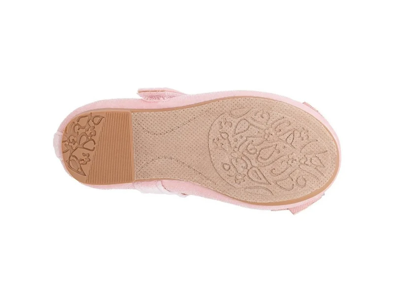 Giselle Mary Jane Flat