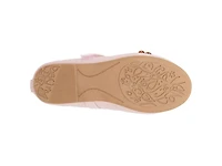 Briana Mary Jane Flat