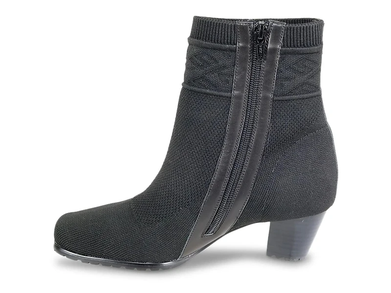 Kaya Bootie