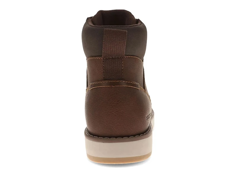 Dustin Boot