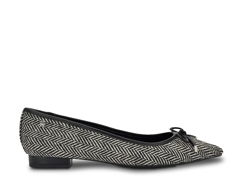 Kimio Flat