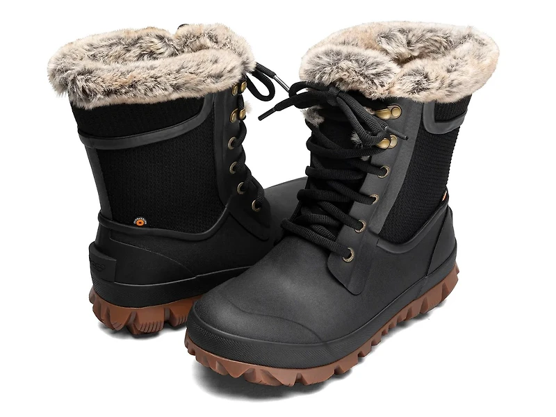 Arcata Plaid Bootie