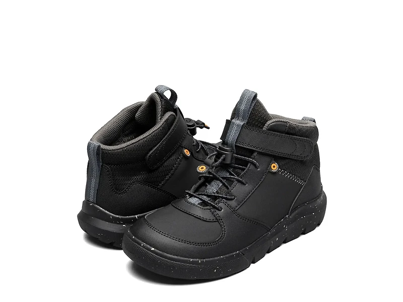 Skyline Kicker Sneaker