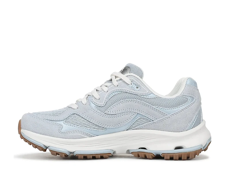 Devotion X TR 2 Lifestyle Sneaker