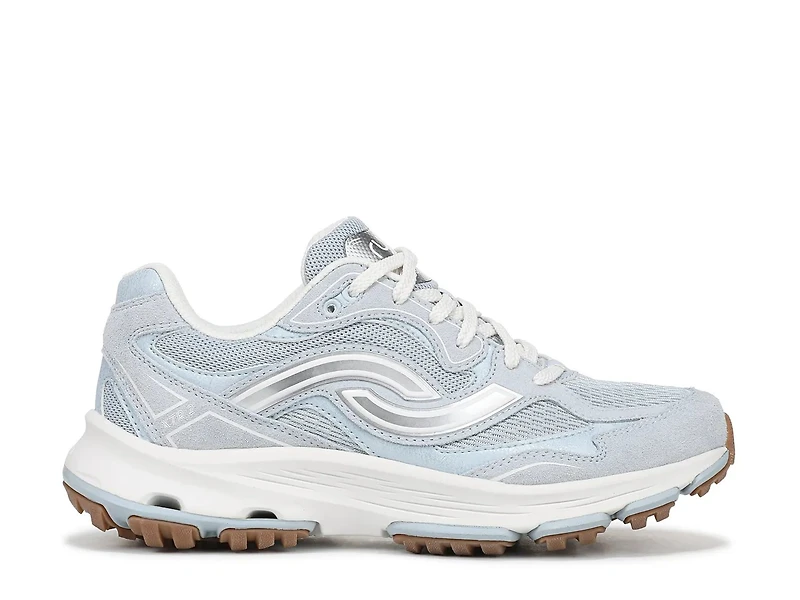 Devotion X TR 2 Lifestyle Sneaker