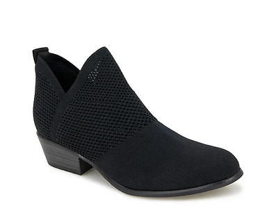 Tory Bootie