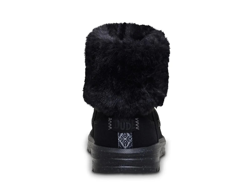 Camden Cuff Classic Cozy Bootie