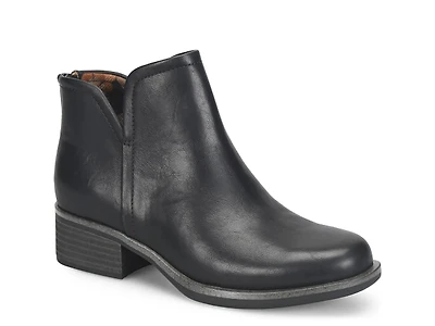 Renee Bootie