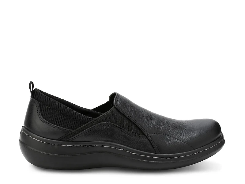 Wren Slip-On
