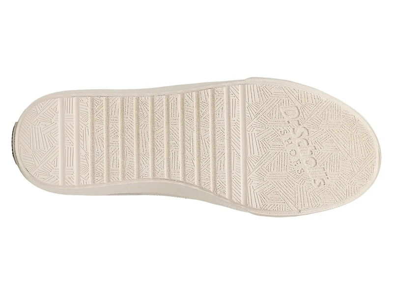 Offline Court Sneaker