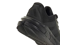 Questar 3 Running Shoe