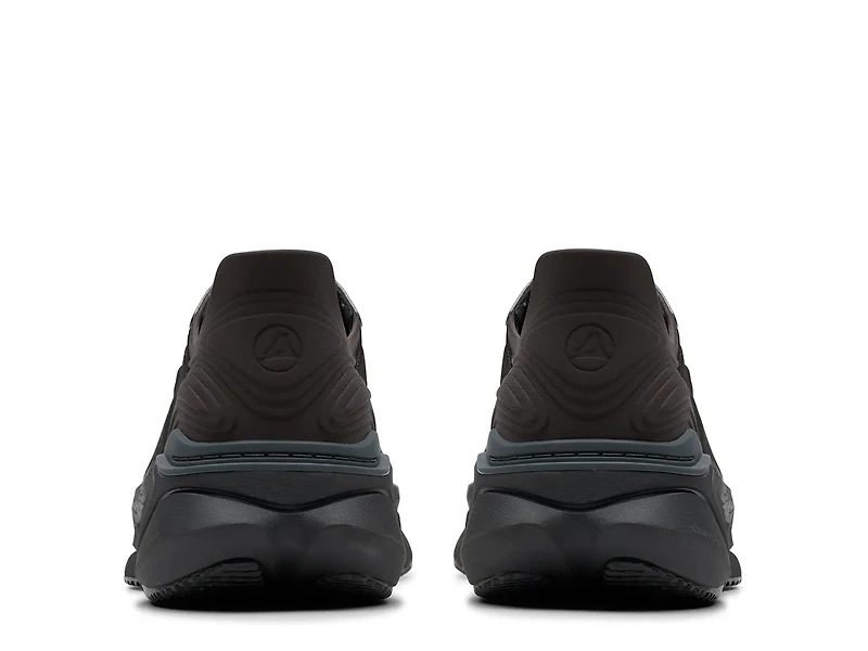Clarks Pace Sneaker