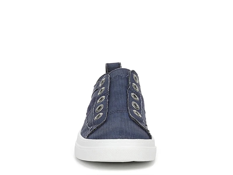 Hangout Slip-On Sneaker