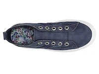 Hangout Slip-On Sneaker