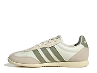 Barreda Low Sneaker - Women's