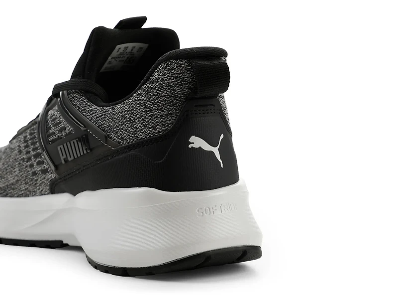 Outpace Sneaker - Men's