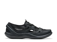 Solevana Step Sneaker