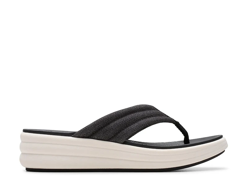 Drift Carmen Wedge Sandal