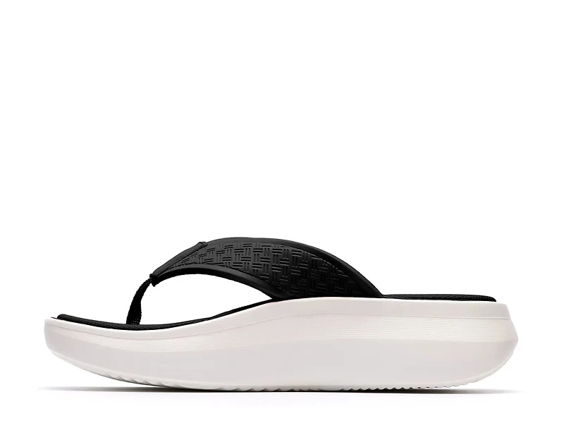 Cloudsteppers Solevana Post Sandal