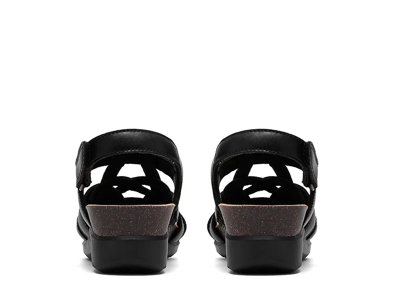 Calenne Gracie Wedge Sandal