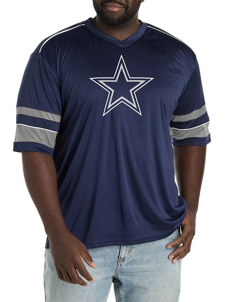V-Neck Team T-Shirt