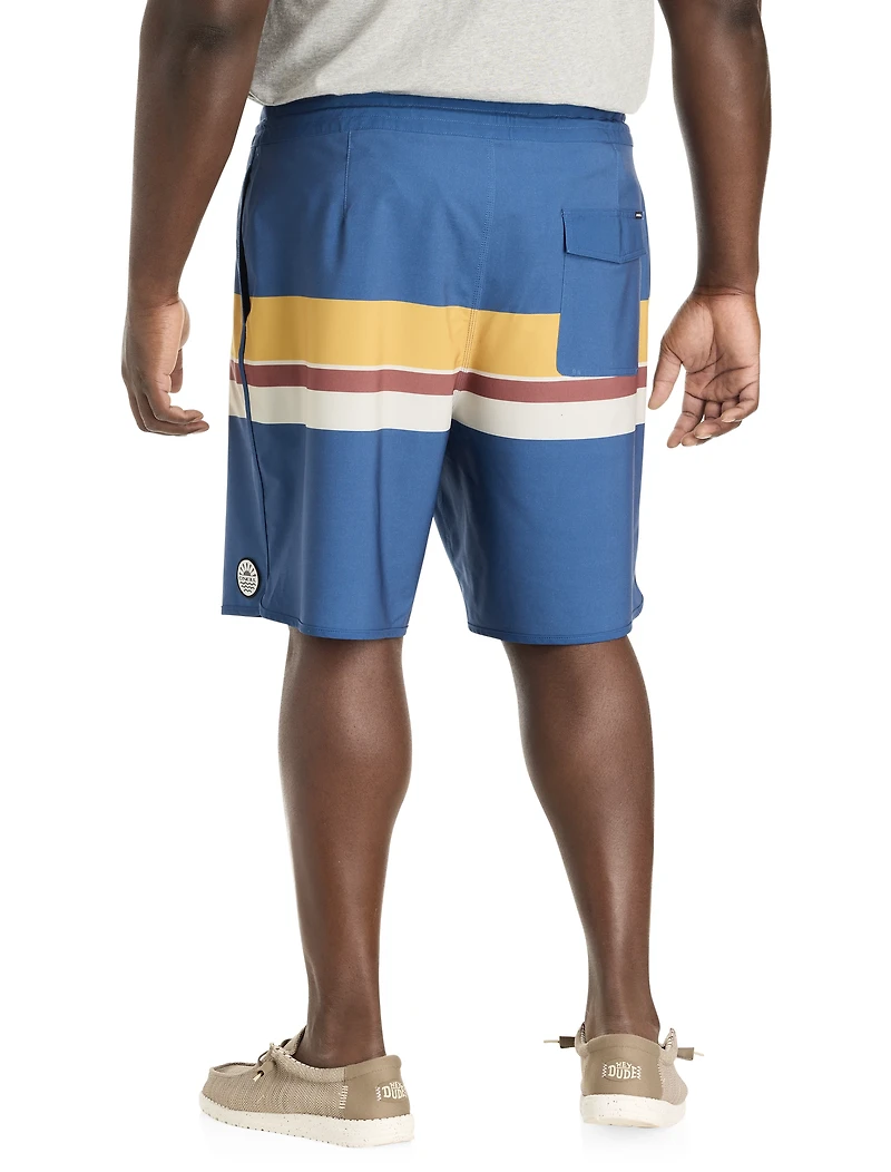 Cruzer Striped Scallop Board Shorts