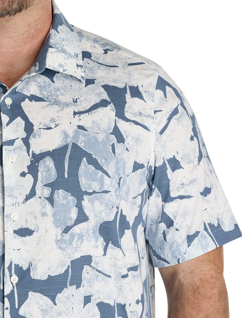 Abstract Leaf Patterned Sport Shirt