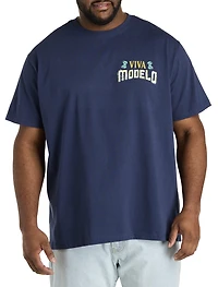 Modelo Graphic Tee