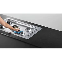 Series 9 36 inch Stainless Steel 5 Burner Gas Cooktop