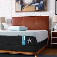 TEMPUR-PROBreeze Twin XL Medium Foam Floor Model Mattress