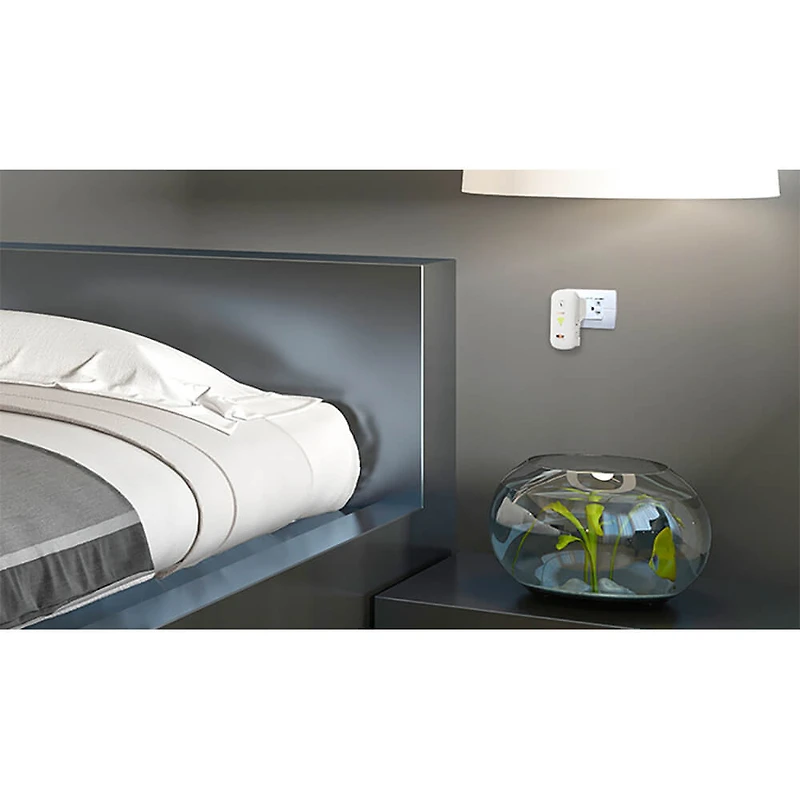 N300 Wireless Repeater Extender Wall Plug Design Repeater Router - OPEN BOX