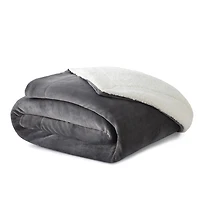 The Weekender™ Sherpa Blanket - Queen