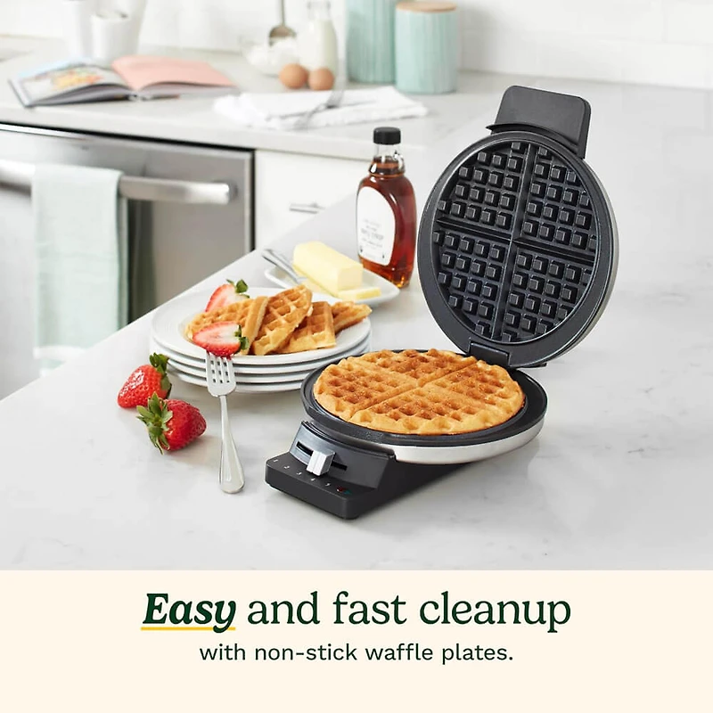 Round Classic Waffle Maker