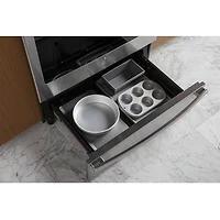 5.3 Cu. Ft. Stainless Smart Induction and Convection Range 