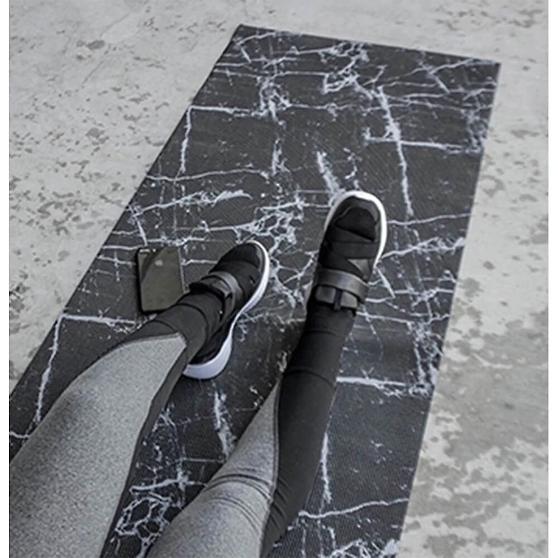 Marbleous Yoga Mat (4mm) - Black 