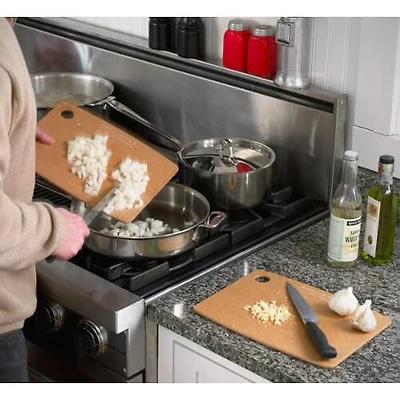 Kitchen Series Cutting Board 8 inch x 6 inch - Nutmeg