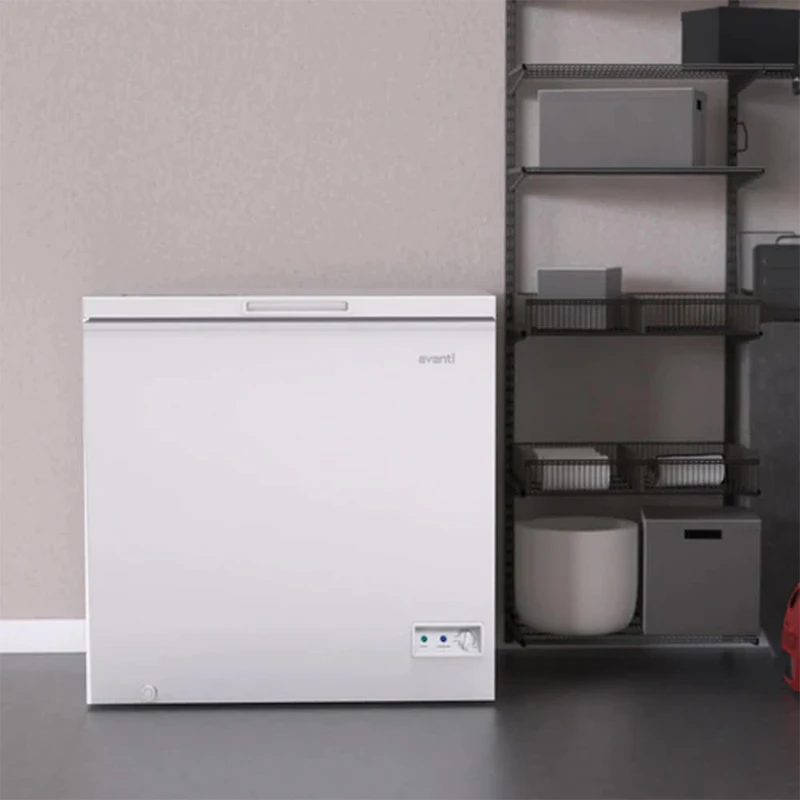 7 Cu. Ft. White Garage Ready Chest Freezer