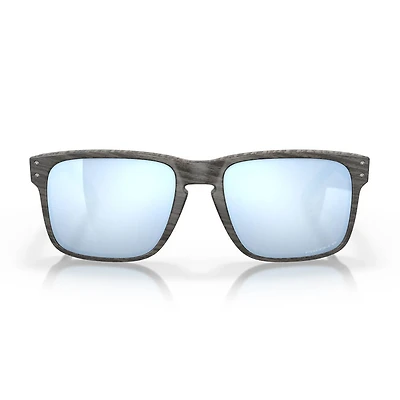 HOLBROOK™ - Woodgrain with Prizm Deep Water Polarized