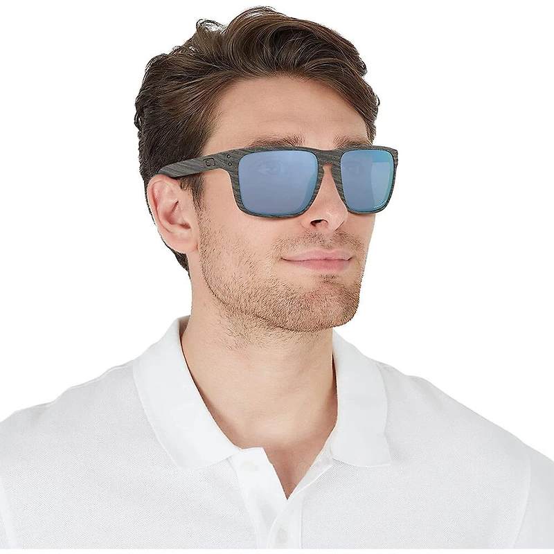 HOLBROOK™ XL - Woodgrain with Prizm Deep Water Polarized