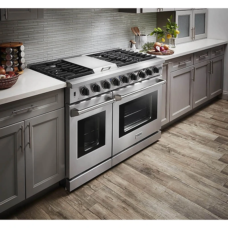 6.8 Cu. Ft. Stainless Steel Freestanding Double Oven Gas Range