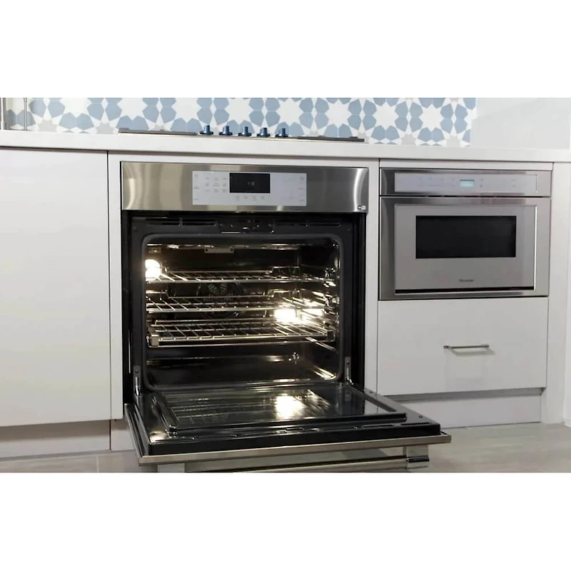 30 inch Stainless Steel Single Convection Smart Electric Wall Oven