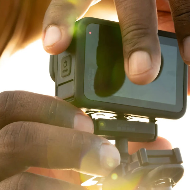 Black Magnetic Latch Mount