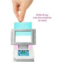 Barbie Fast Care Clinic Playset with Brunette Barbie Doctor