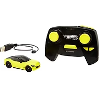 Hot Wheels 1:64 Scale Nissan Z Battery-Powered RC Car - Yellow