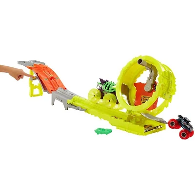 Hot Wheels Monster Trucks Power Smashers Track Set
