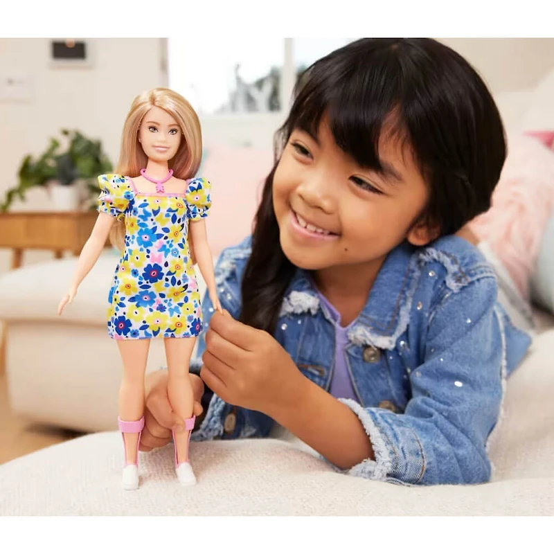 Barbie Fashionistas Doll 208 - Barbie with Down Syndrome