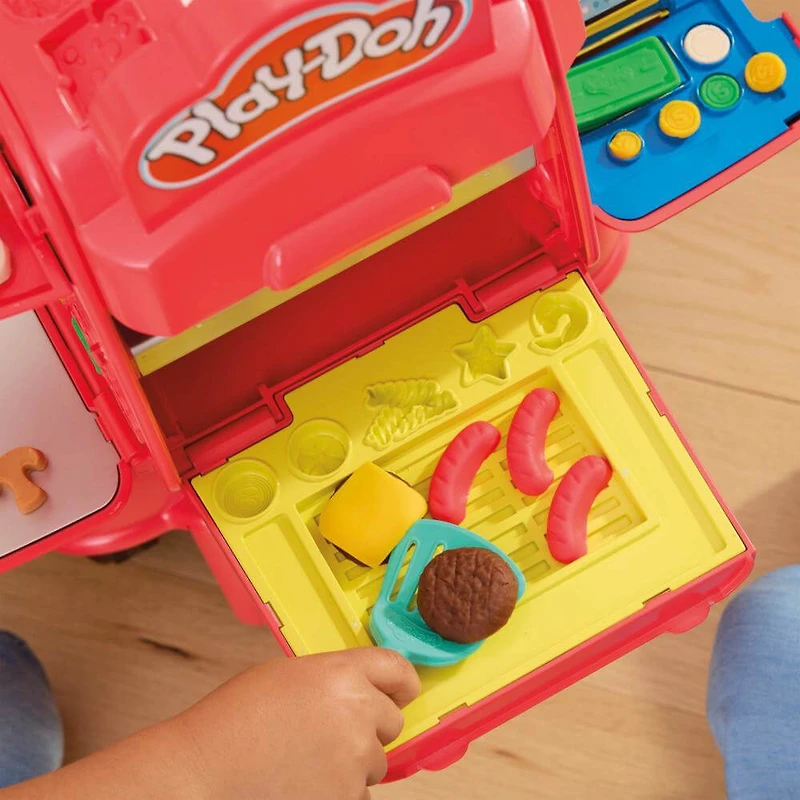 Play-Doh Pizza Delivery Kids Scooter Playset