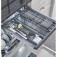 39 dBA Stainless Top Control Built-In Smart Dishwasher