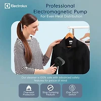 SnapSteam Compact Handheld Garment Steamer - Pine Green