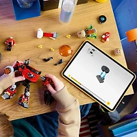 Sonic The Hedgehog Knuckles VS Eggman Egg Crusher Mech